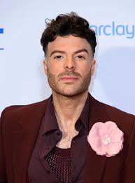 Jordan North rescues a dog from the River Thames in heroic moment