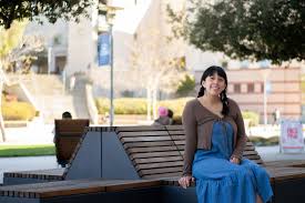 Recent criminology and justice studies graduate Mariah Wade and business  administration student Jessica Olvera had the opportunity to participate in  the Sacramento Semester Program during the spring semester. To learn how  these #