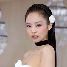 BLACKPINK Jennie Beauty Secret Revealed: How To Reduce Facial Swelling