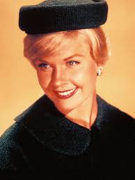 Doris Day plays Janet Harper alongside Rod Taylor in their first film  together, “Do Not Disturb,” 1965. 🧡 𝔽𝕠𝕝𝕝𝕠𝕨 𝕞𝕖: @dorisandrockforum  ✰ ✨#dorisday #rockhudson #dorisandrock #pillowtalk #sendmenoflowers  #lovercomeback #oldhollywood #