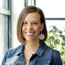 I'm excited to share that I've officially joined the incredible team at  Innovatemap! In this new chapter, I'll be helping clients launch and market  digital products, bringing innovative solutions to…