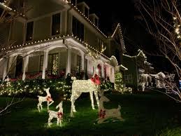 Event decor direct is proud to display a wide selection of colors and styles of their featured table charger plates wholesale. Holiday Lights In The Northern Virginia And Washington Dc Area