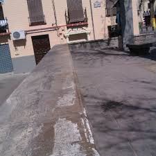 Poyo ó poyete, banco de piedra, muy utilizado en los pueblos y situado en la calle pegado a la. Photos At Poyete Realejo San Matias 1 Tip From 4 Visitors