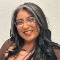 Aracely Salazar's Instagram, Twitter & Facebook