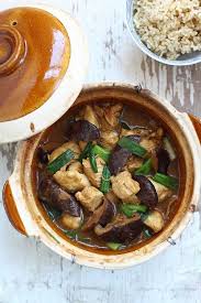 Earthen clay cookwares 18 items. Clay Pot Chicken With Mushroom Recipe At Http Rasamalaysia Com Clay Pot Cooking Recipes Claypot Recipes Claypot Cooking