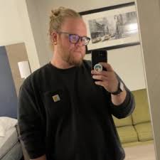 Brayden Wolfe (@BraydenWolfe1)