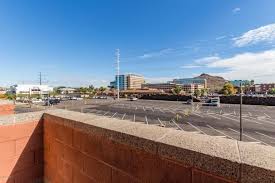 3 Bedroom Tempe Arizona College Pad Is Beer Pong Ready Tempe Town Lake Arizona Tempe