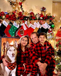 Coachella with the boys. From seeing #bobsinclar, #bizzarap bringing out  #shakira, #johnsummit killing it. #djsnake bringing out #pesopluma,  #kaskade going b2b with #alisonwonderland. It was one for the books for  sure!!
