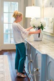 To avoid problems with fresh hydrangea cuttings wilting, be sure to cut your blooms early in the day. 3 Tricks Prevent Fresh Hydrangea Wilting Hydrangea Drooping Bluegraygal