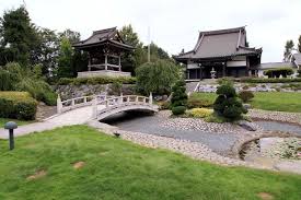 Wir freuen uns über jeden gelaufenen, geradelten oder geschwommenen kilometer. Het EkÅ Haus Een Stukje Japan In Dusseldorf