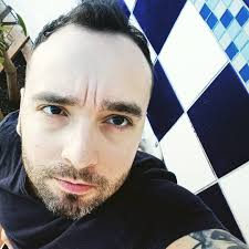 Stream Felipe Claro music