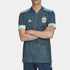 Minuto 42, arena pantanal en cuiabá. Lionel Messi Barcelona Argentina 2021 Football Kits