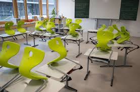 Denn große begeisterung löst der plan von. Coronavirus Baden Wurttemberg Lasst Grundschulen Und Kitas Zunachst Weiter Zu Baden Wurttemberg Stuttgarter Nachrichten