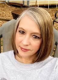 Should I get a shorter hairstyle at 60?