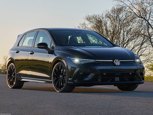 Golf R Black Edition