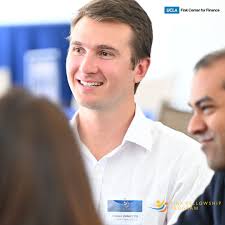 Last month, we had the pleasure of hosting alumni and students from the  Fink Fellowship Program for an afternoon of networking and connection at  @uclaanderson! Our reunion luncheon is an annual staple