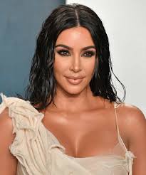 Officialkimkardashian hadir dengan berbagai informasi seputar permainan poker online , judi bola , casino online tepercaya dan teraktual. Kim Kardashian Bleached Eyebrows Platinum Blonde Wig