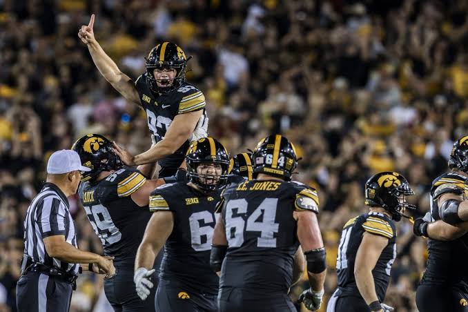 Photos: Iowa football takes back the Cy-Hawk trophy - The Daily Iowan