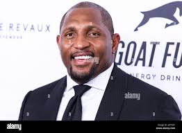 Ray lewis football hi-res stock photography and images