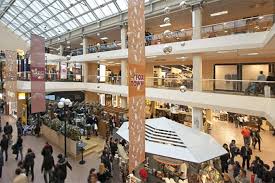 Open 7 days a week from 11am to 7pm. Foxtown Factory Stores Mendrisio Www Wheremilan Com