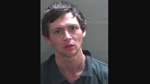 Report: Man attacks couple with hammer at Pensacola Burger King