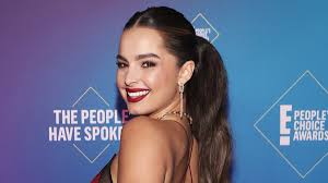 Addison rae 12/11/2020, addison rae style, outfits, clothes and latest photos. Addison Rae S Hair Makeup And Skin At The People S Choice Awards 2020