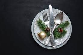 Wie lege ich das besteck hin? Tisch Eindecken Regeln Und Tipps Fur Festliche Essen Zuhausewohnen