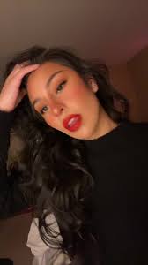 Girl Touches Her Ear with The Curling Iron and Then Smooth Criminal Comes 