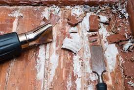 Das letzte mittel, um farben zu entfernen, die sich mit anderen mitteln nicht lösen lassen, ist die „chemische keule, landläufig als „abbeizen bezeichnet. 8 Methoden Um Alte Farben Und Anstriche Von Der Wand Zu Entfernen