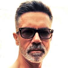 Daron Robinson's Concert History: 23 concerts & 23 bands seen.