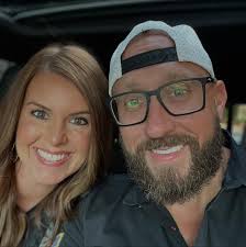 Wife's Unwavering Support: A Journey Through Thick and Thin