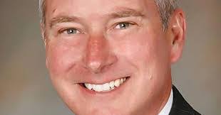 Michael Renshaw's Instagram, Twitter & Facebook