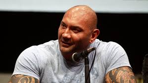 Oktober 2002, nachdem er von arthur anoa'i trainiert wurde, bei ohio valley wrestling unter dem namen leviathan. Guardians Of The Galaxy Star Dave Bautista On Star Trek I Was Born To Be A Klingon Daily Star Trek News