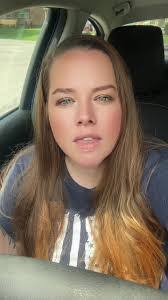 Kendra Paulson's Instagram, Twitter & Facebook