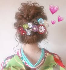 ヘアアレンジ リボン 可愛い ゆめかわいい ポップ カラフル ユニコーン 編み込み おだんご まとめ髪 コンサート イベント ライブ フェス 和装 成人式 卒業式 着物 振袖 袴 花 リボンヘアアレンジ トレンドヘアカラー 編み込み おだんご