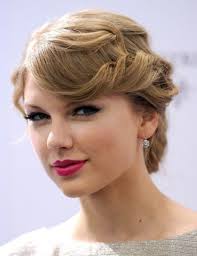37 popular bangs hairstyles trends 2018. 52 Chic And Pretty Wedding Hairstyles With Bangs Weddingomania