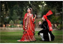 Funny Couple Pose Indian Wedding Couple Funny Couple Poses Couple Photography Poses