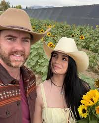 Gia Capri 🌻 (@gia_capri) • Instagram photos and videos