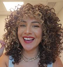 Muncie hair stylist recommendations for curly hair