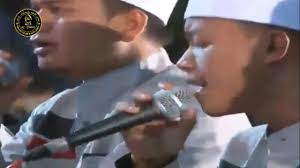 Lirik dan arti rouhi fidak ahmad ya nurol huda. Az Zahir Ahmad Ya Nurul Huda Rouhi Fidak Hd Youtube