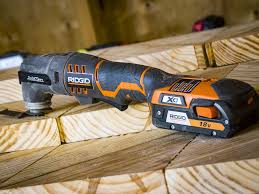 Black And Decker Sawzall Charger Ridgid 18v Jobmax Oscillating Tool Review Oscillating Tool Tools Tool Design