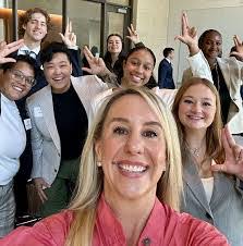 Kristi Henderson's Instagram, Twitter & Facebook