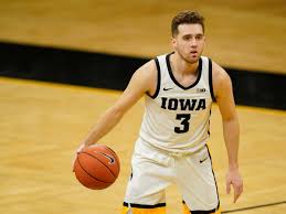 Jordan bohannon was born to brenda and gordy bohannon, who played quarterback for iowa. Barstool Sports On Twitter Jordan Bohannon Says It Would Have Taken 20 000 In A Mcdonald S Bag For Him To Play Basketball At Wisconsin Https T Co Aj7ld5ohnb Https T Co Z6nsiiwtda