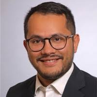 20+ "Dennis Binder" profiles