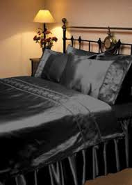 55l x 17.5w x 32h nightstand: Black Bedding Sets For Romantic Bedroom Decor