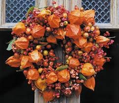 Herbstkranze Selber Machen Herbstkranze Herbst Dekoration Und Lampionblume Basteln