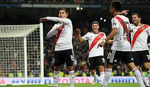 River plate y boca juniors se medirán el domingo en madrid para llevarse la copa libertadores en este domingo 9 de diciembre, madrid acogerá una final de copa libertadores de américa inédita. Copa Libertadores Das Finale Zwischen River Plate Und Boca Juniors Im Liveticker