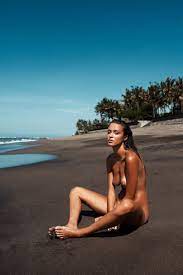 Casey James The Fappening Nude Collection 2019 | #The Fappening