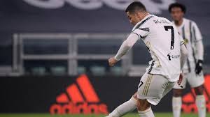 Die begegnung zwischen juventus turin und inter mailand beginnt am heutigen freitagabend um 20.30 uhr. Barca Und Juve Katalanen Sturzen Real Sociedad Ronaldo Verschiesst Elfer