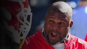 Nats get RHP Kelvin Herrera from Royals for 3 minor leaguers